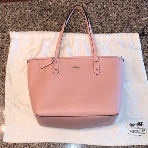 Brand New Pink Coach purse